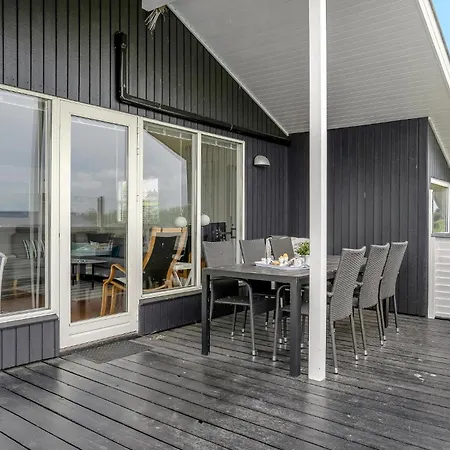 3 Bedroom Gorgeous Home In Ebeltoft Дом отдыха